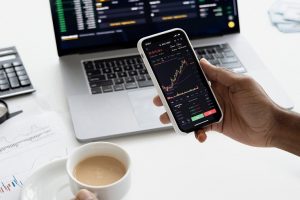 Combing strategies to improve your trading performance